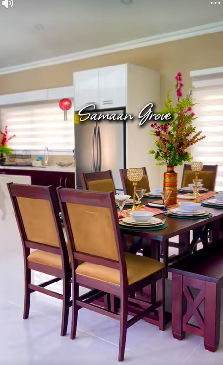 Dining area at Samaan Grove